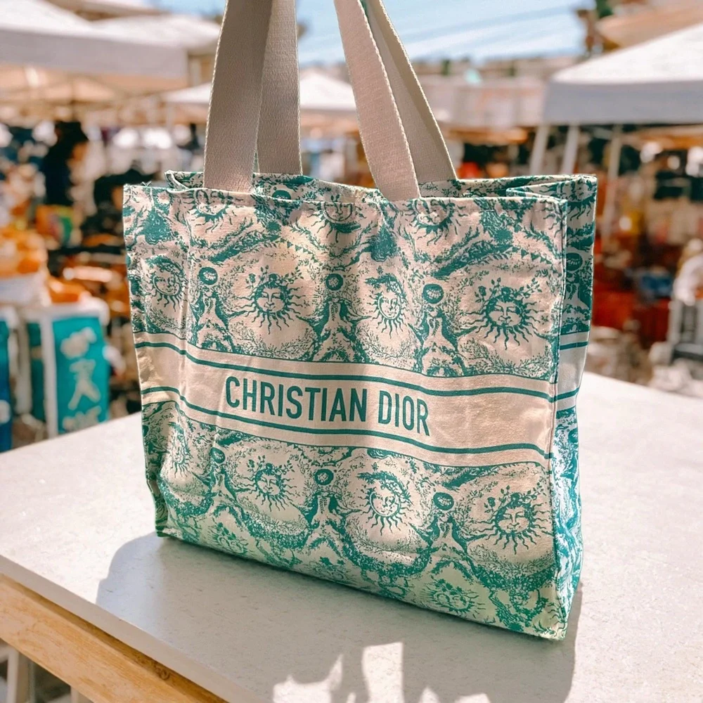 Dior Cosmetics Tote Bag - Picture 2 of 10